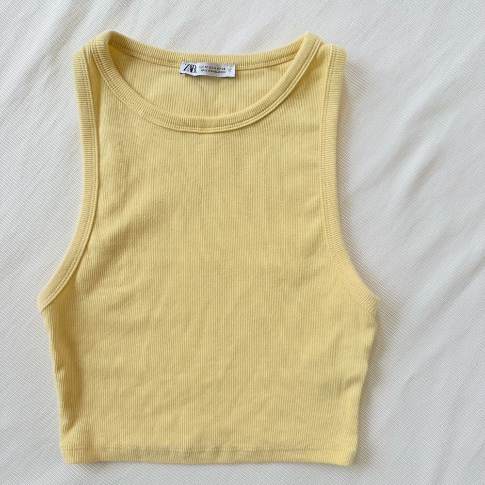 Zara Womens Crop Tank Top Yellow Trendy Stretch Sleeveless Casual Medium M